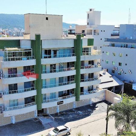 1024 - Apartamento Em Bombinhas Para Locacao De Temporada - Praia De Bombas Buitenkant foto