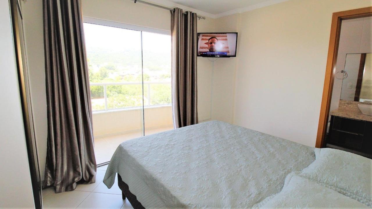 1024 - Apartamento Em Bombinhas Para Locacao De Temporada - Praia De Bombas Buitenkant foto